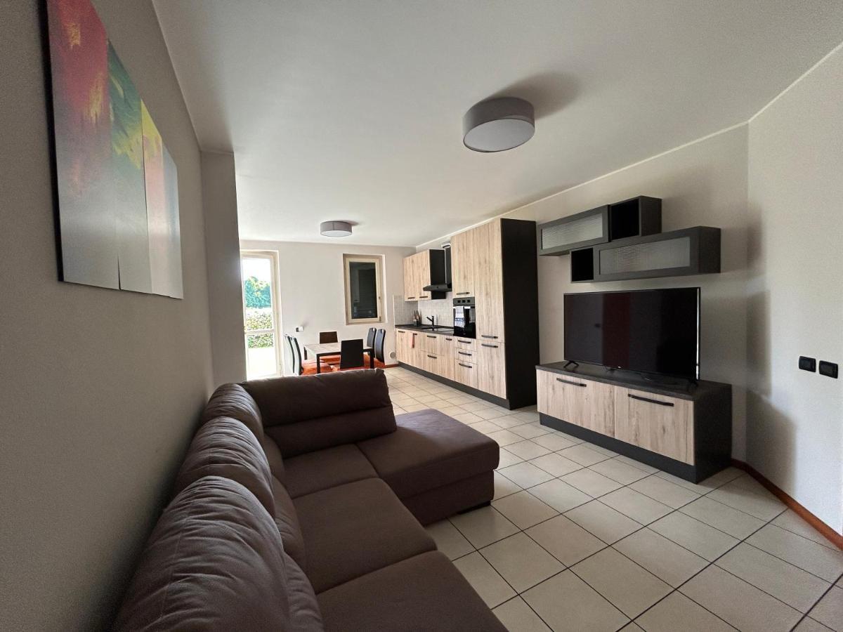 Appartamento Mimosa - Immobili E Soluzioni Rent Brembate Eksteriør bilde
